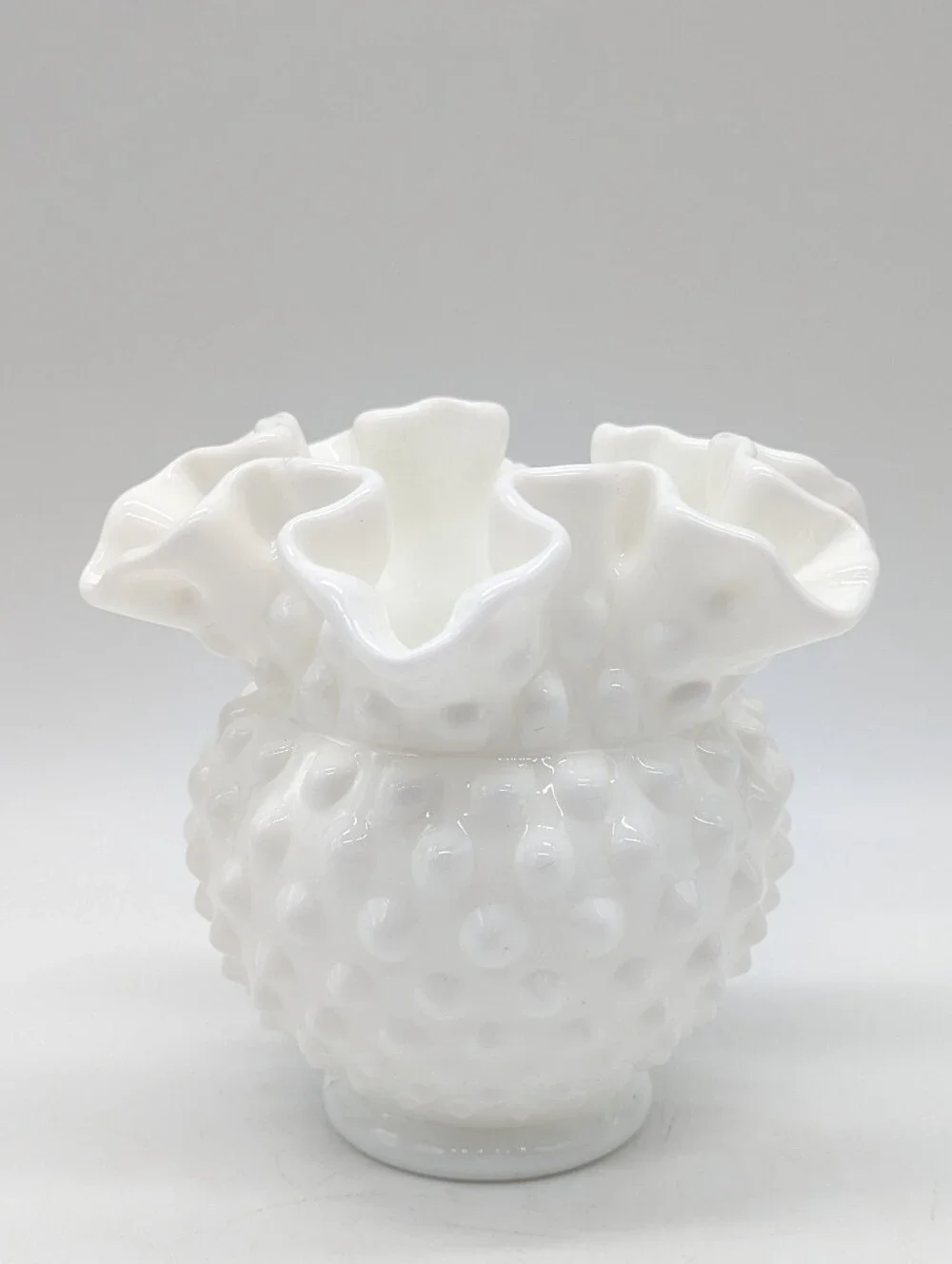 Vintage Fenton White Crimped Ruffle Edge Hobnail Vase